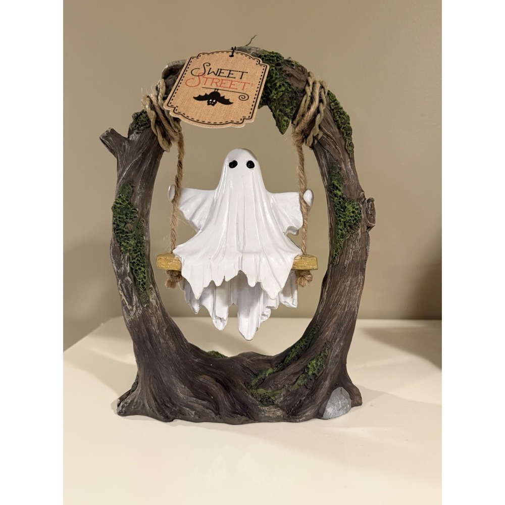 New 2025 Sweet Street Halloween Ghost On Swing. Viral HTF